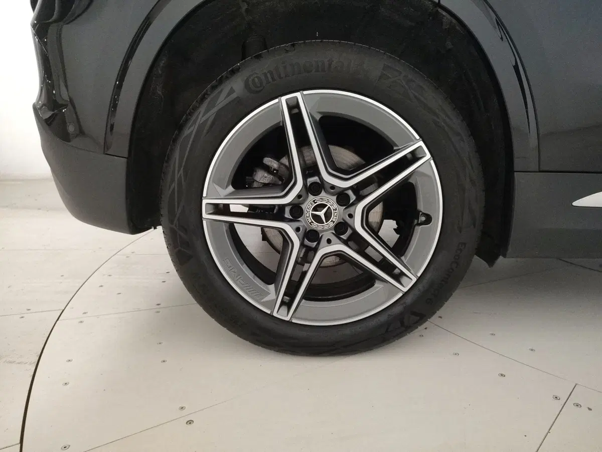 Mercedes-Benz GLA SUV usata a Genova (14)