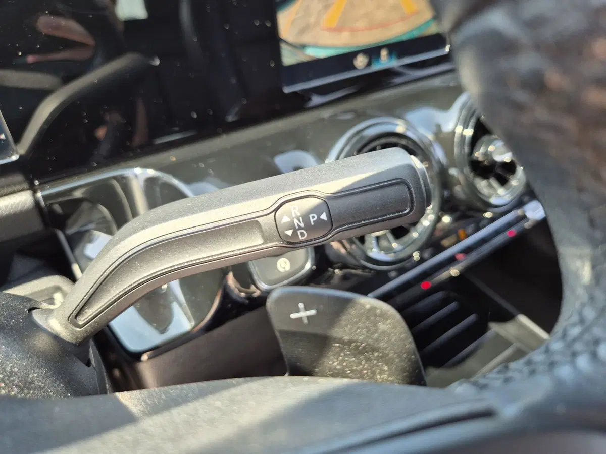 Mercedes-Benz GLA SUV usata  (10)