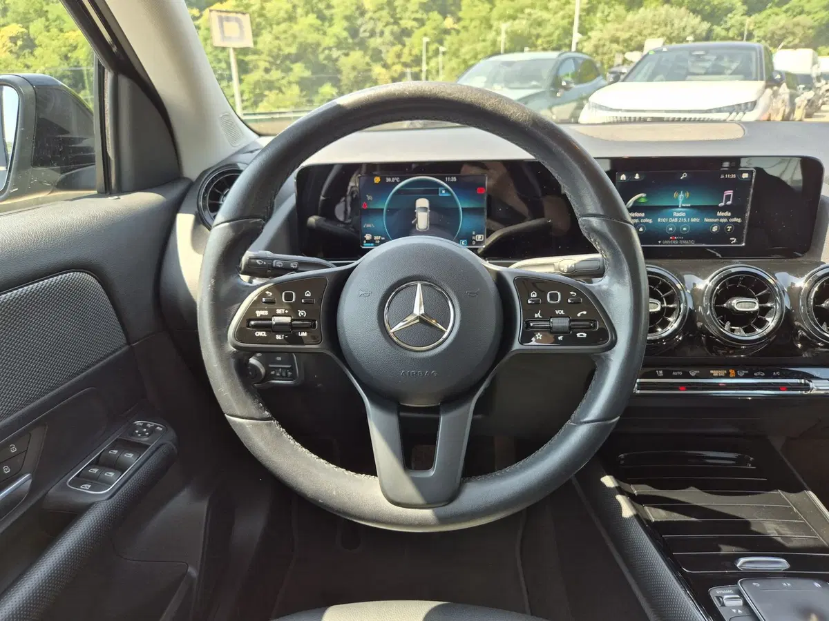 Mercedes-Benz GLA SUV usata  (16)