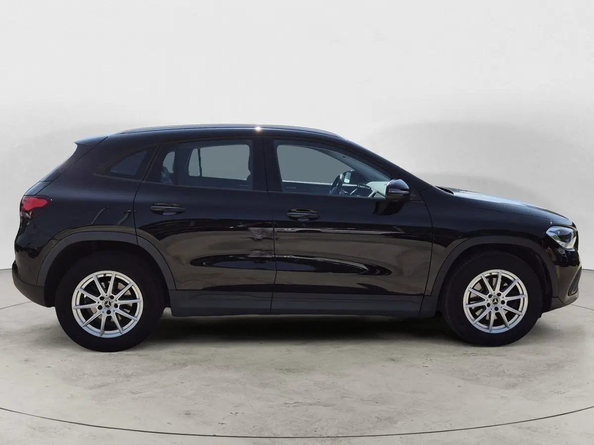 Mercedes-Benz GLA SUV usata  (5)