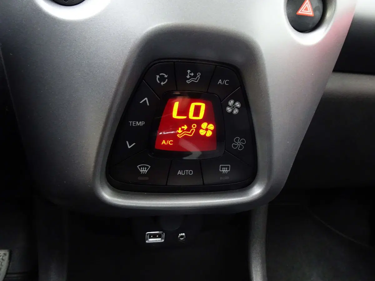 Toyota Aygo usata a Treviso (18)