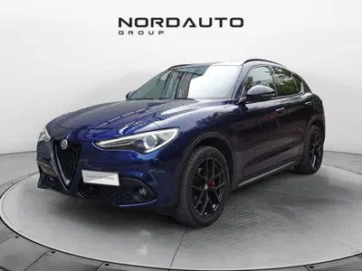 Alfa Romeo Stelvio Stelvio 2.2 Turbodiesel 190 CV AT8 Q4 B-Tech del 2019 usata a San Fior