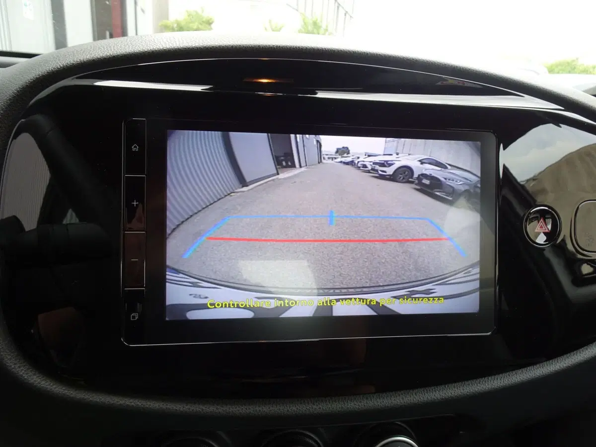 Toyota Aygo X usata a Treviso (14)