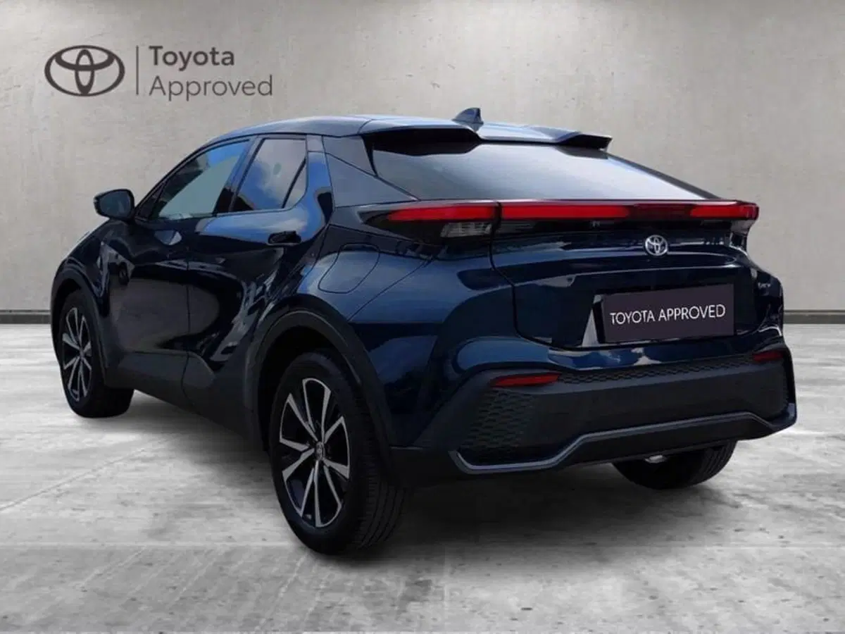Toyota Toyota C-HR usata a Cagliari (4)