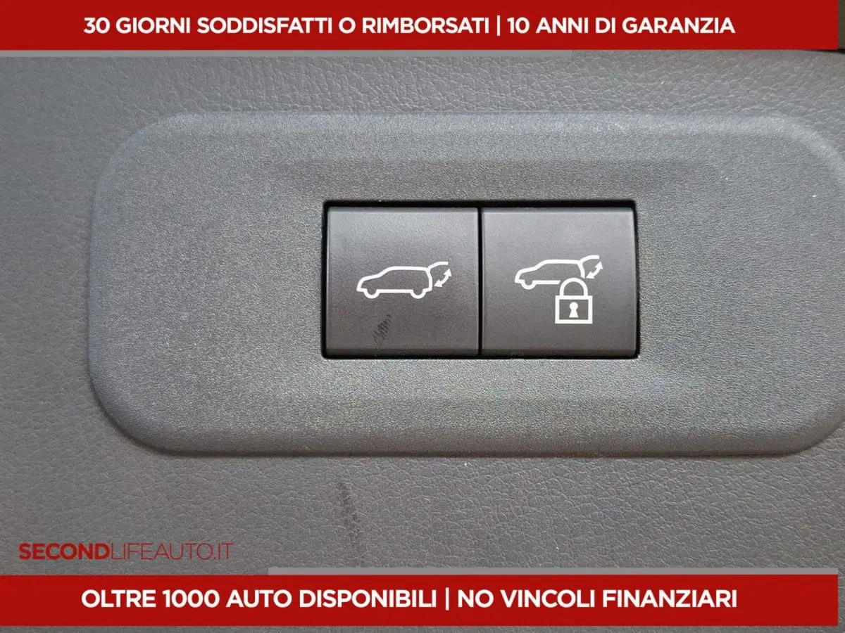 Lexus NX usata a Roma (13)