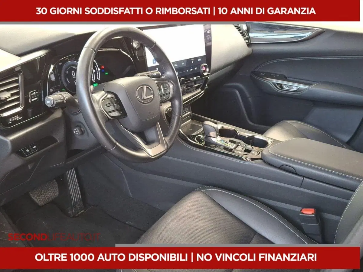 Lexus NX usata a Roma (18)