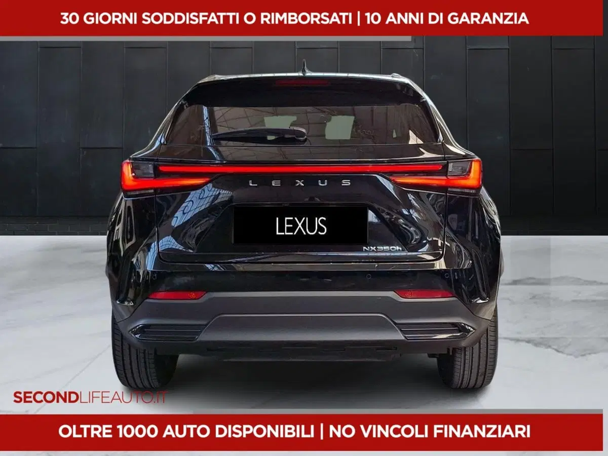 Lexus NX usata a Roma (6)