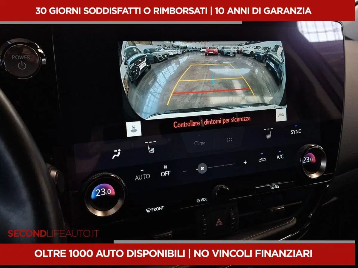 Lexus NX usata a Roma (7)