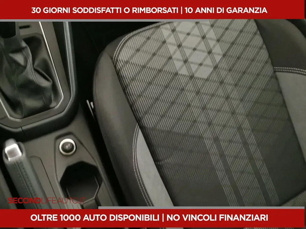 Volkswagen Taigo usata a Chieti (19)