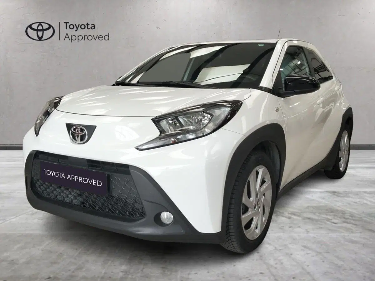 Toyota Aygo X usata a Roma