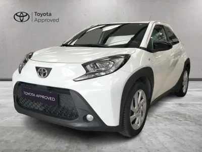 Toyota Aygo X 1.0 Active 72cv s-cvt del 2024 usata a Genzano di Roma