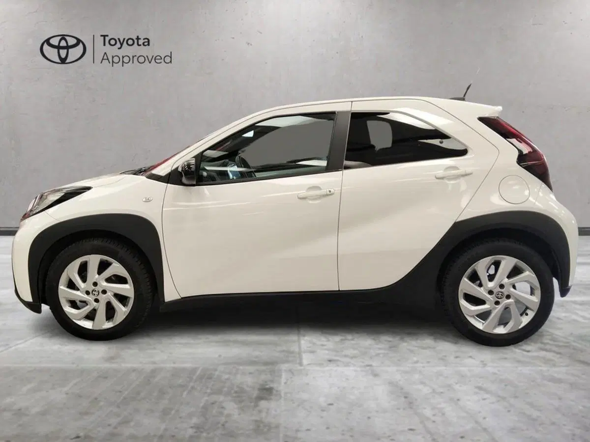 Toyota Aygo X usata a Roma (3)