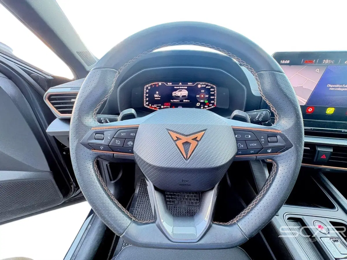 Cupra Formentor usata a Livorno (13)