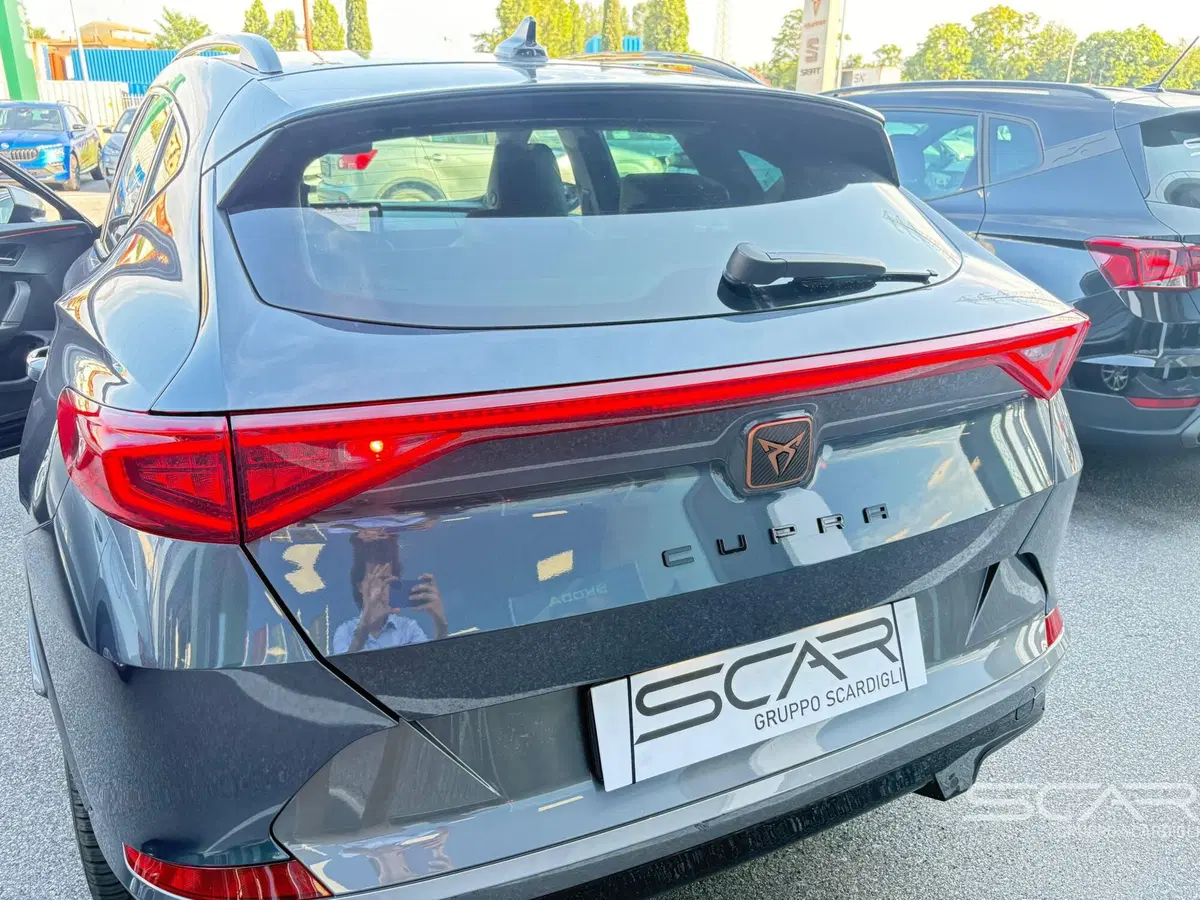 Cupra Formentor usata a Livorno (9)