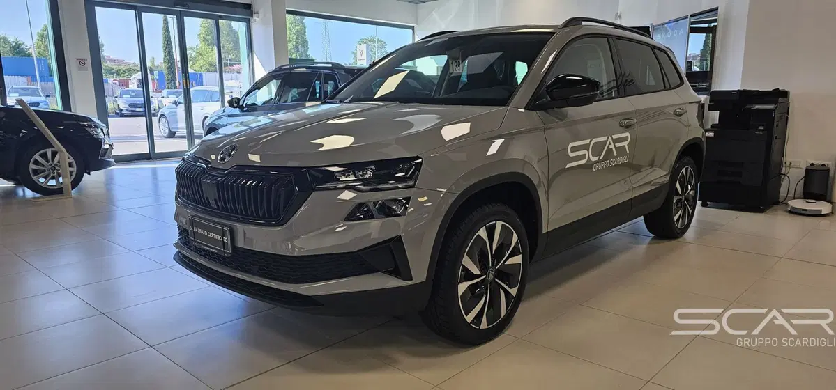 Skoda Karoq nuova a Livorno