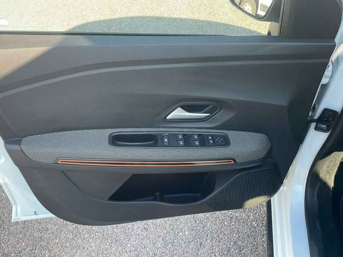 Dacia Sandero Stepway usata a Bologna (17)