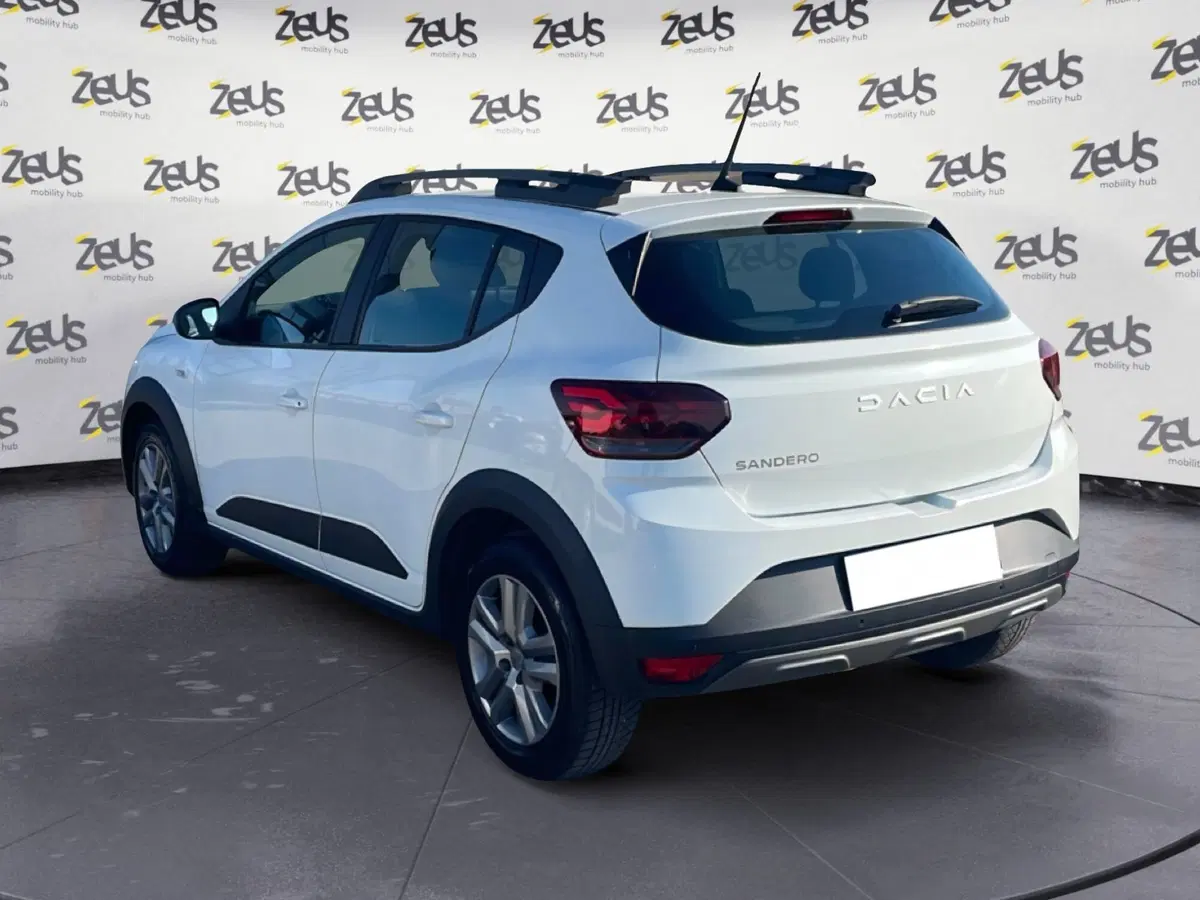 Dacia Sandero Stepway usata a Bologna (4)