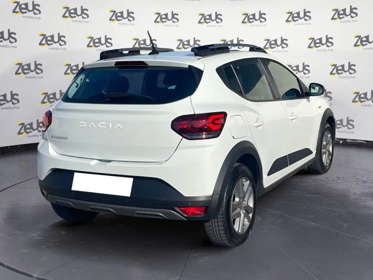 Dacia Sandero Stepway usata a Bologna (6)