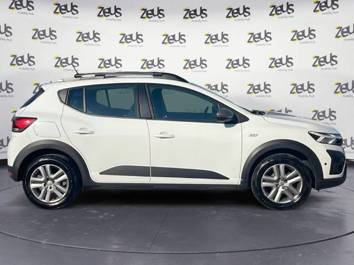 Dacia Sandero Stepway usata a Bologna (7)