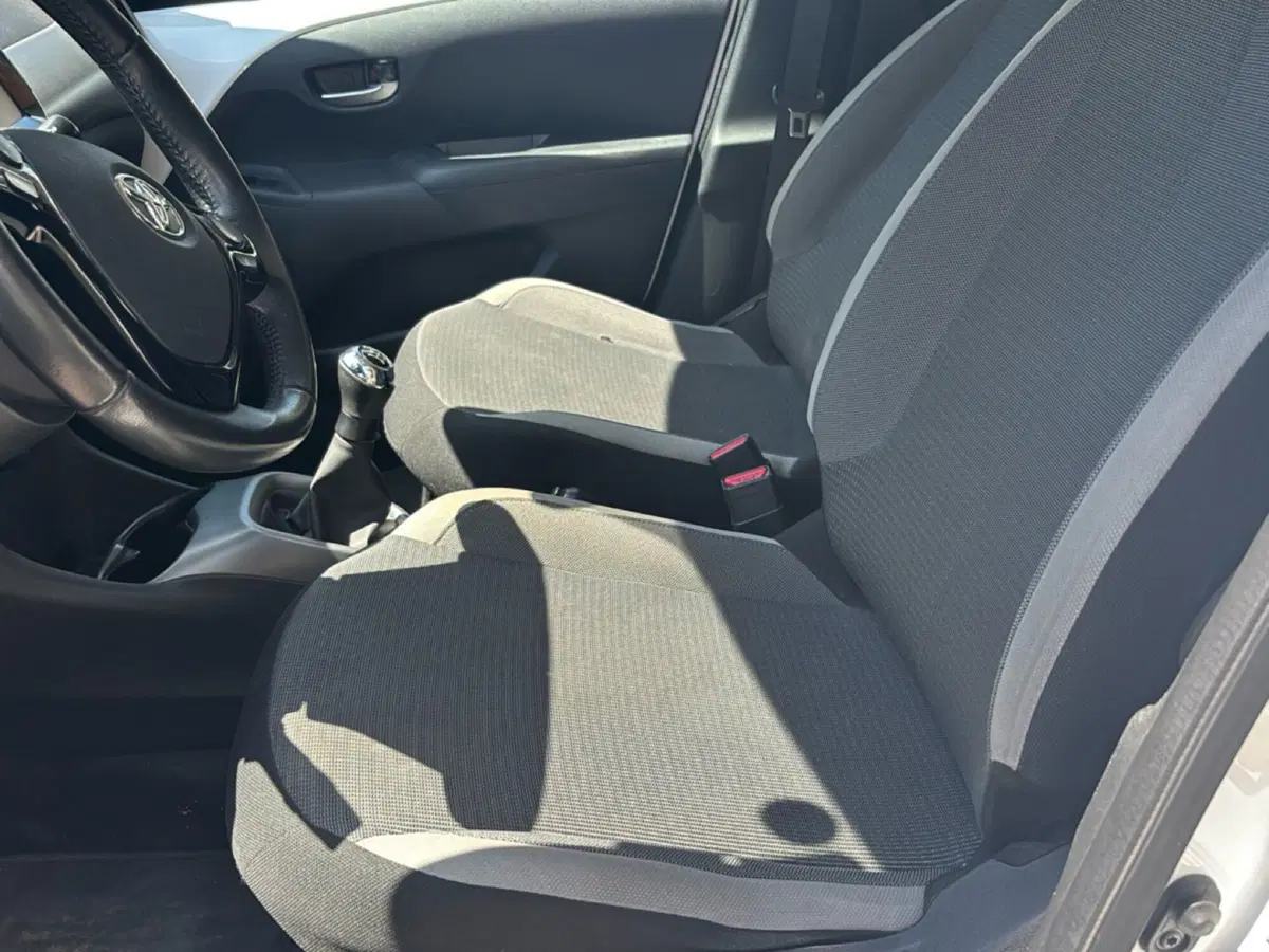 Toyota Aygo usata a Bologna (7)