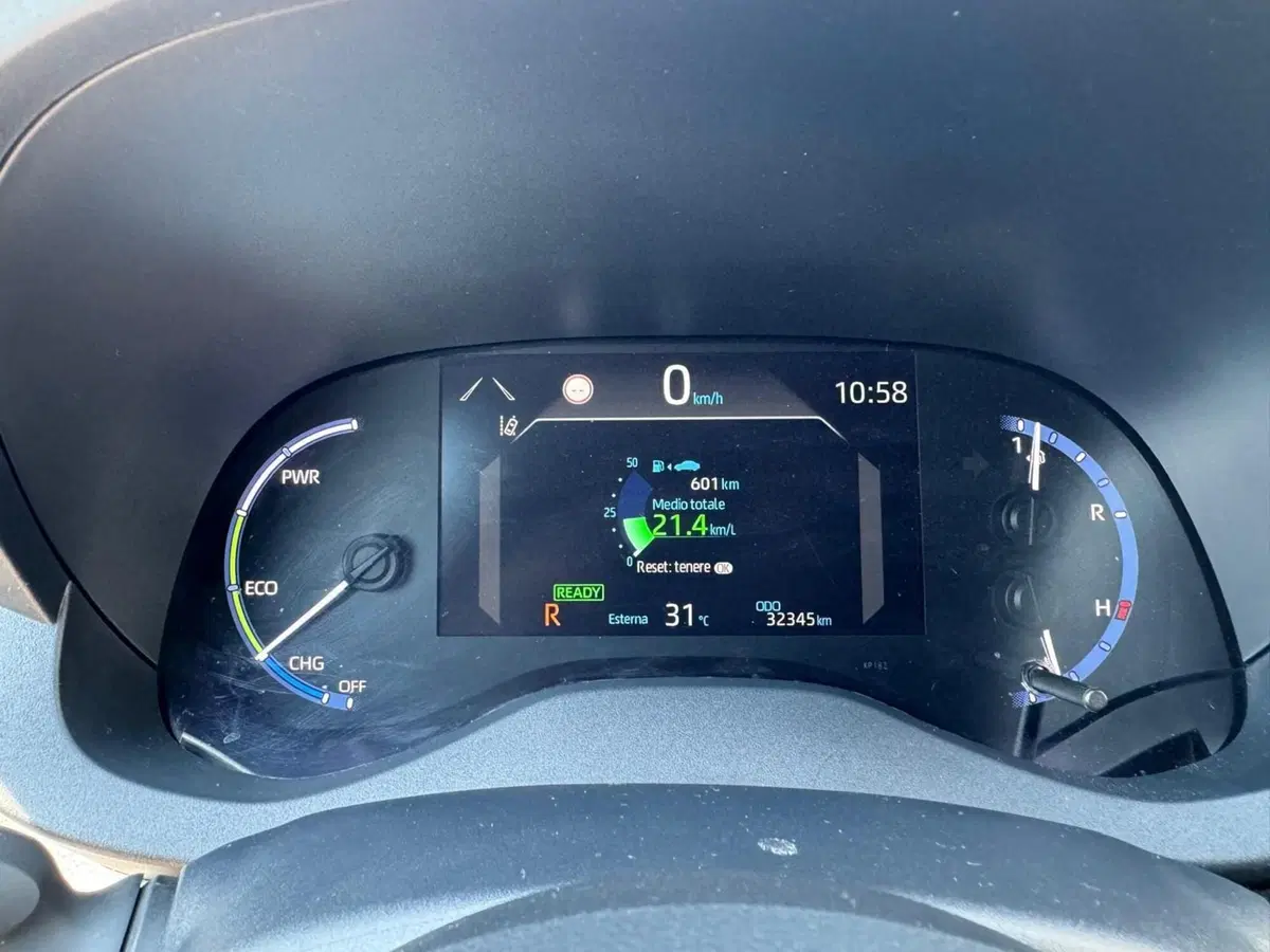 Toyota Yaris Cross usata a Modena (10)