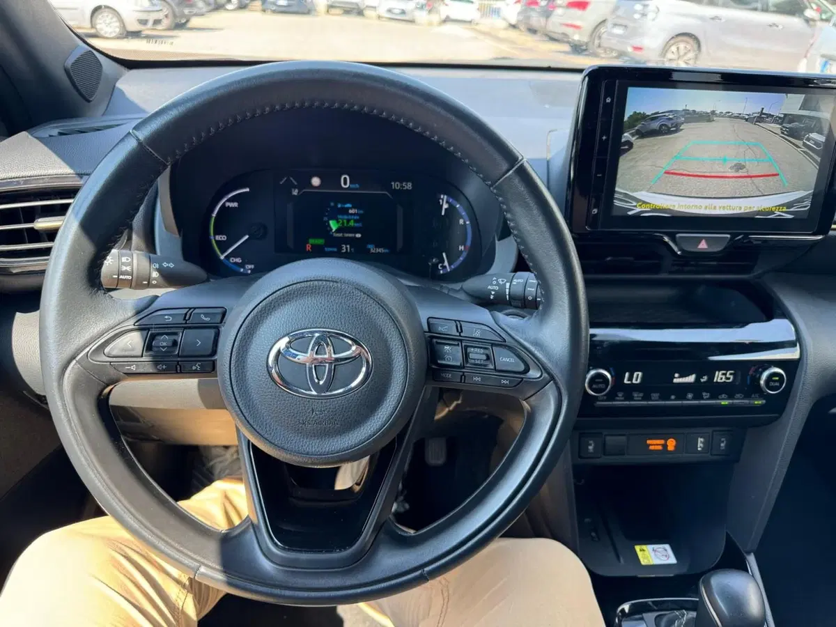 Toyota Yaris Cross usata a Modena (11)