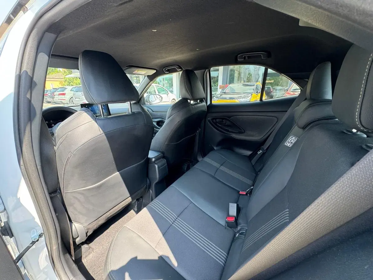 Toyota Yaris Cross usata a Modena (14)