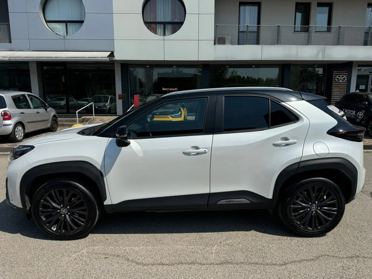 Toyota Yaris Cross usata a Modena (9)