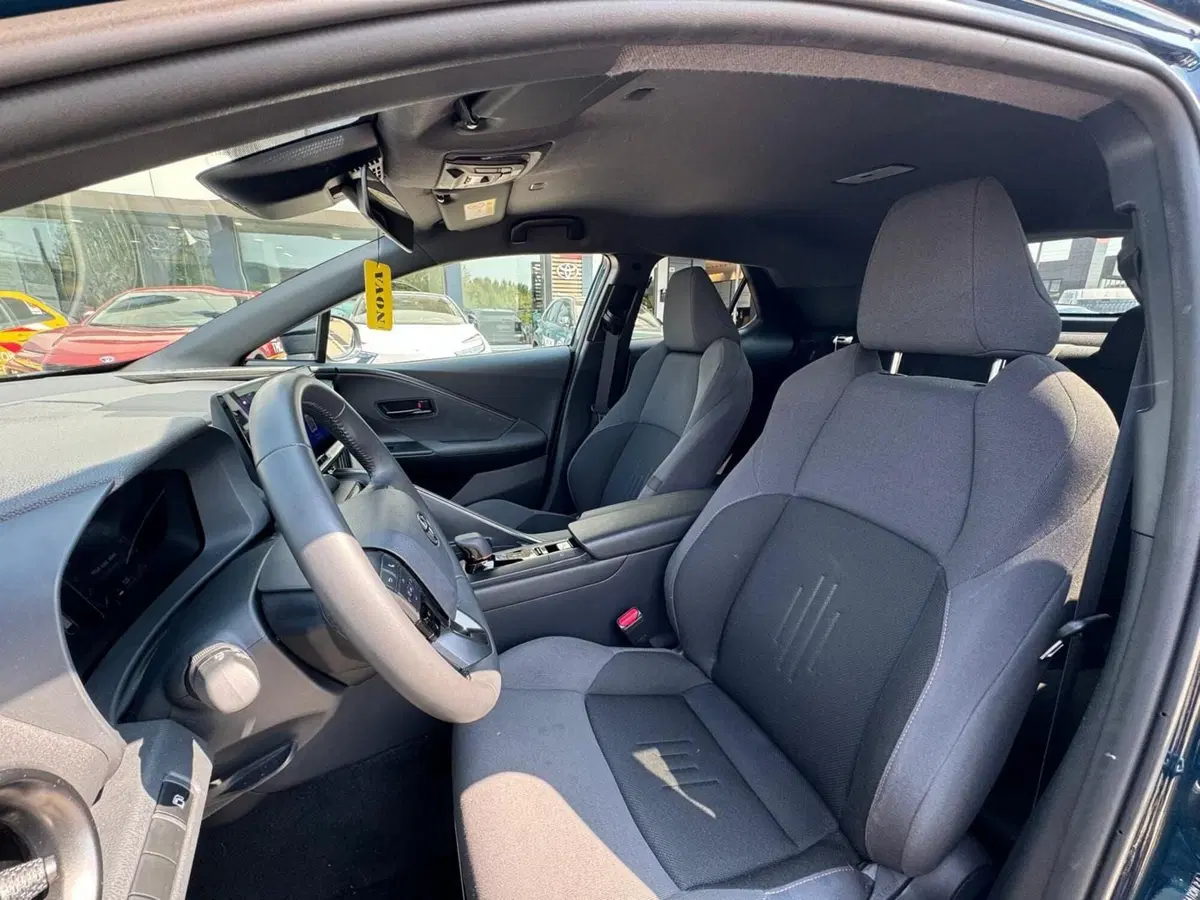 Toyota Toyota C-HR usata a Modena (12)