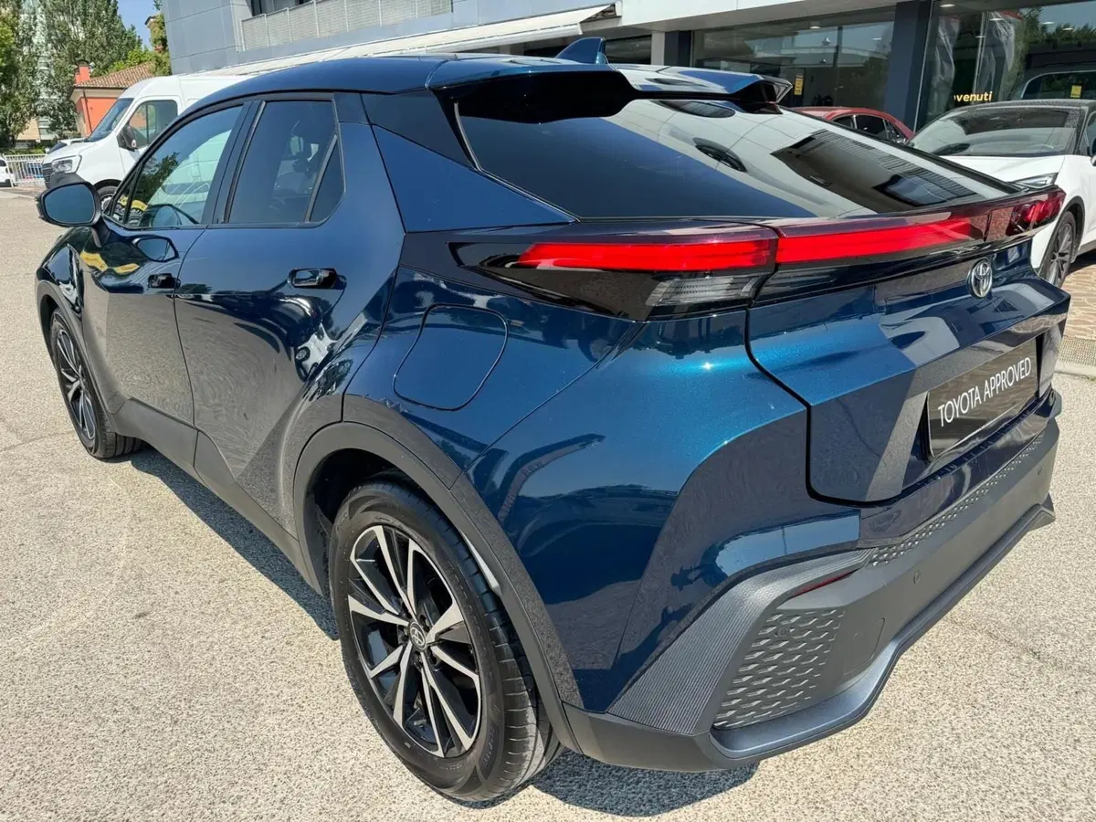 Toyota Toyota C-HR usata a Modena (8)