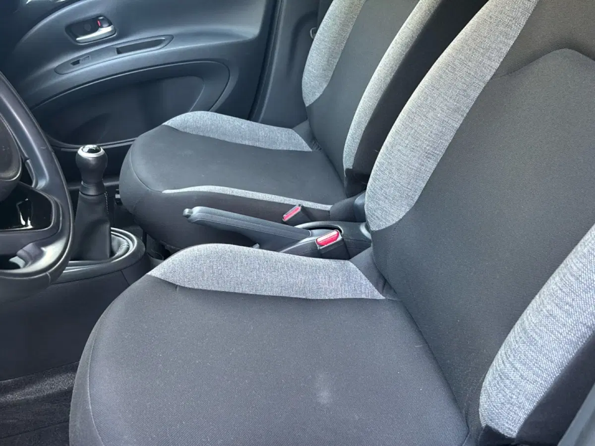 Toyota Aygo X usata a Bologna (7)