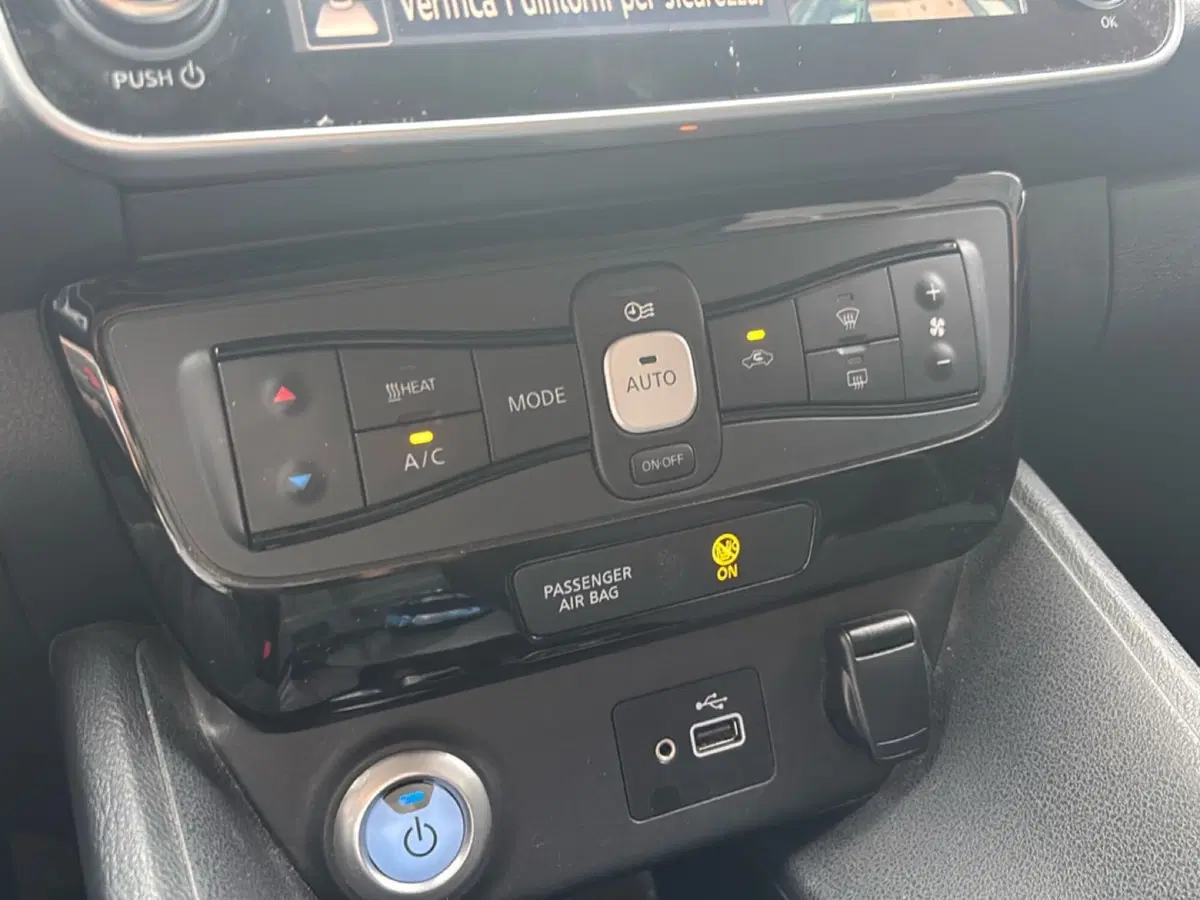 Nissan Leaf usata a Bologna (14)