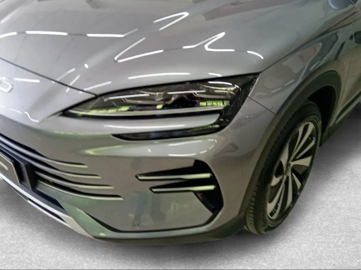 Byd Seal U DM-i usata a Siena (2)