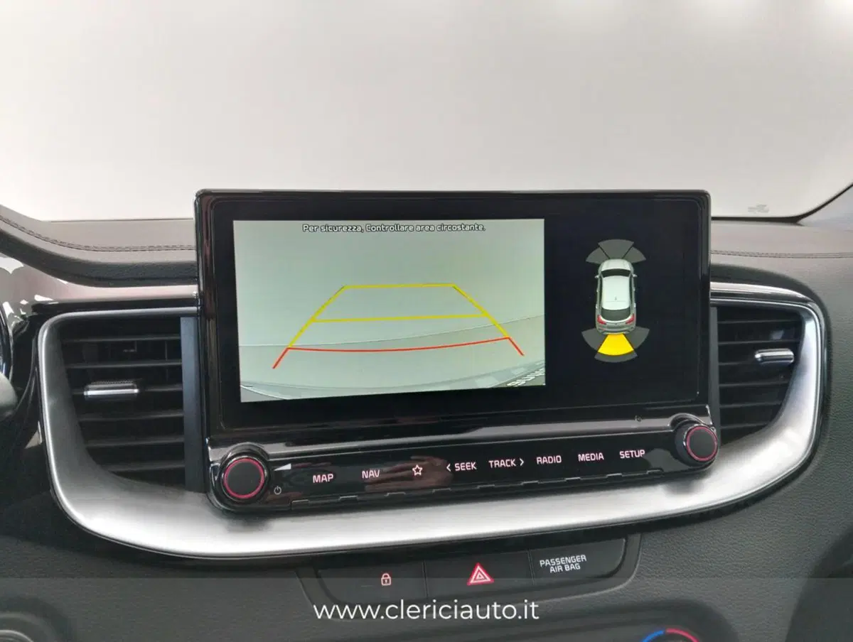 Kia XCeed usata a Como (16)
