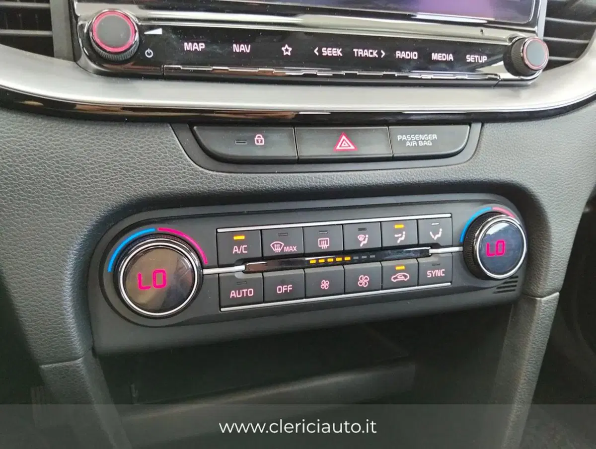 Kia XCeed usata a Como (17)