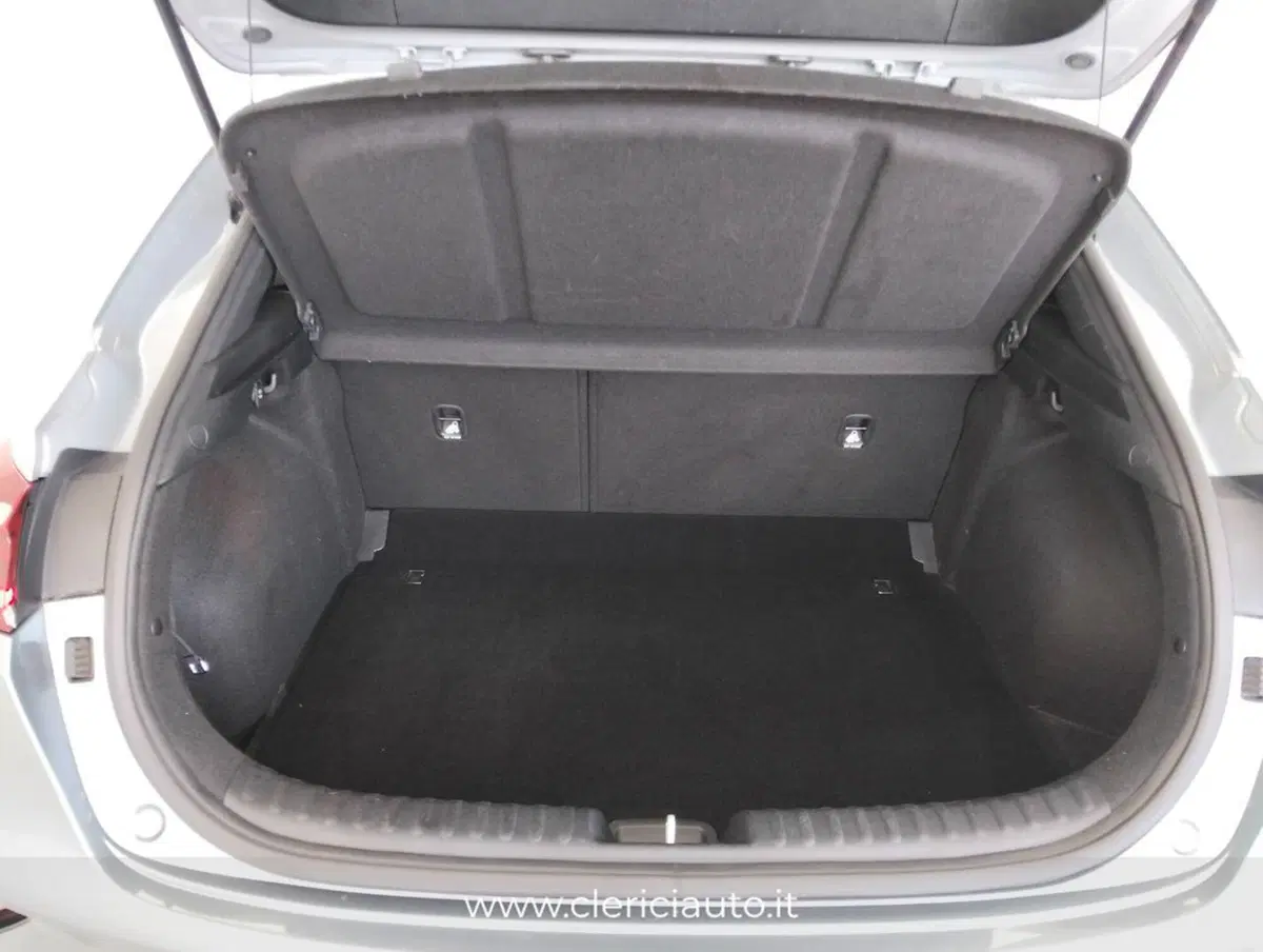 Kia XCeed usata a Como (19)
