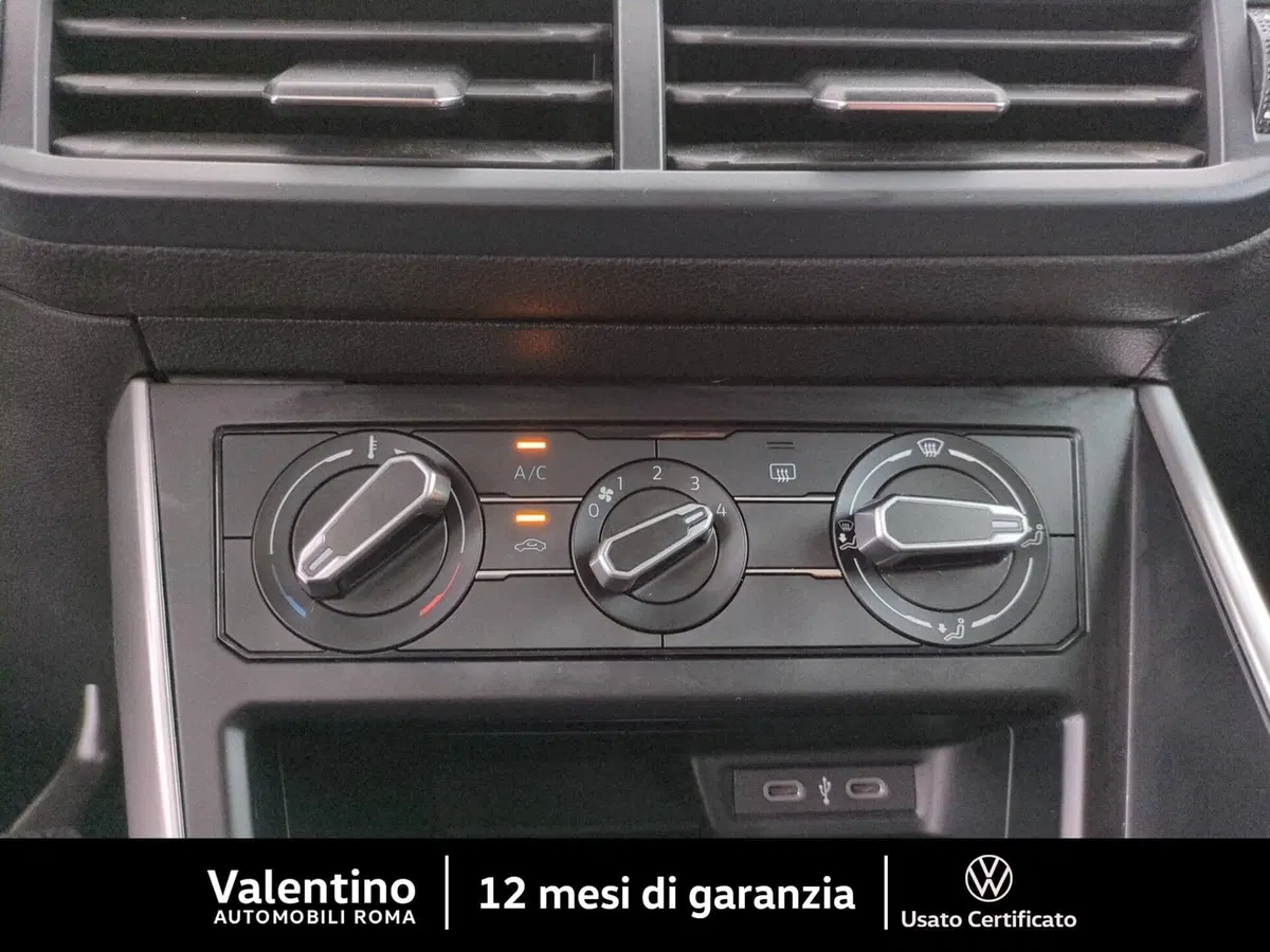 Volkswagen Taigo usata a Roma (17)
