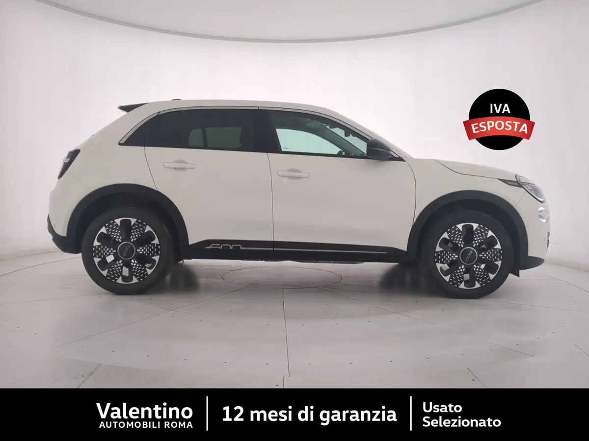 Fiat 600 usata a Roma (2)