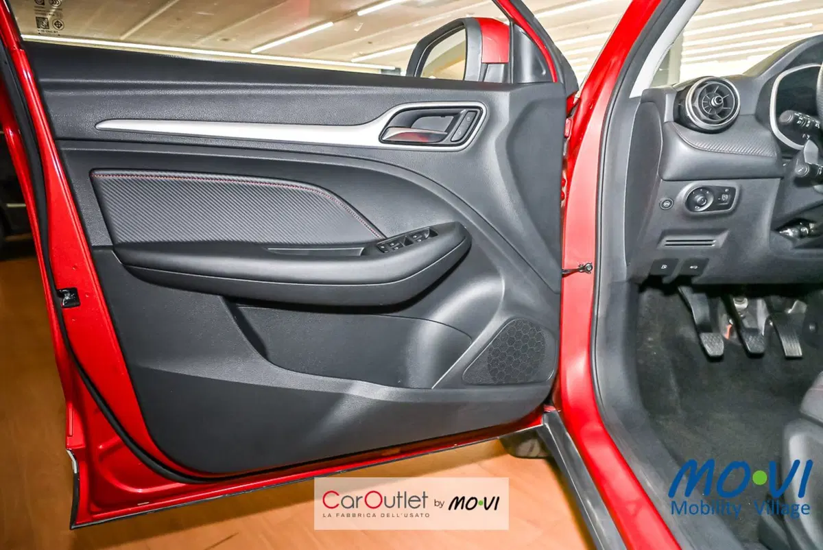 Mg ZS usata a Torino (18)