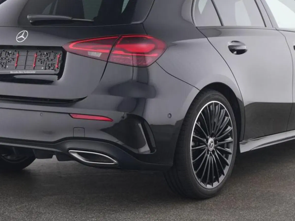 Mercedes-Benz Classe A Sedan usata a Milano (5)