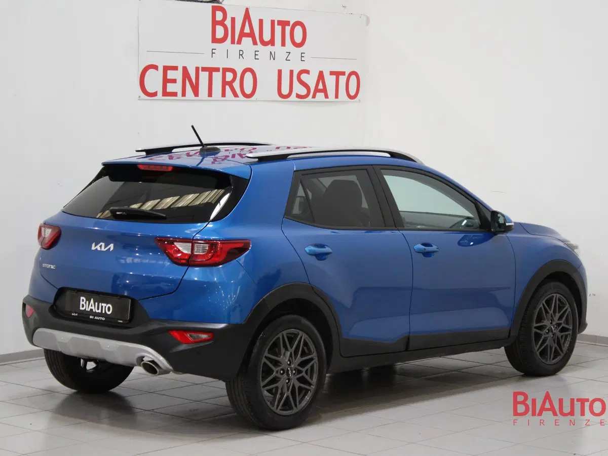 Kia Stonic usata a Firenze (2)