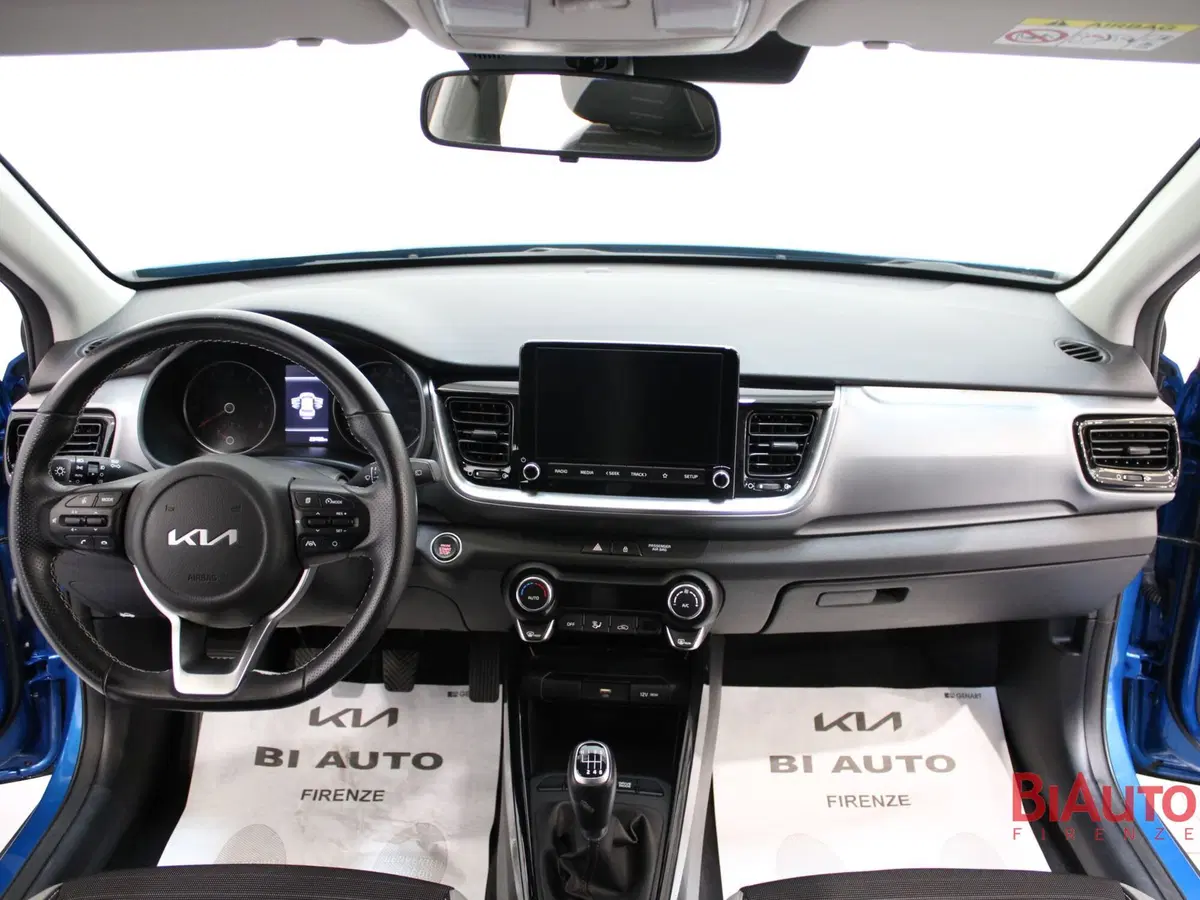 Kia Stonic usata a Firenze (9)