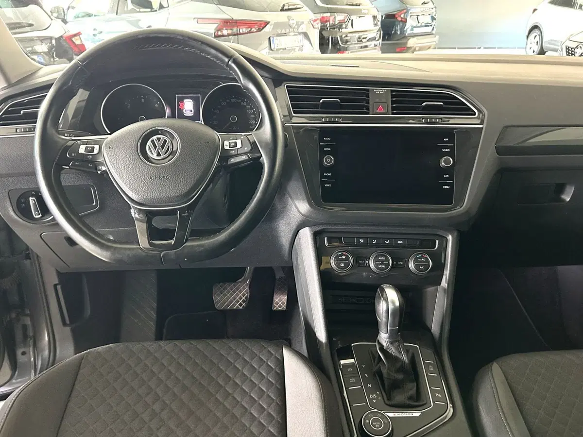 Volkswagen Tiguan usata a Ferrara (11)