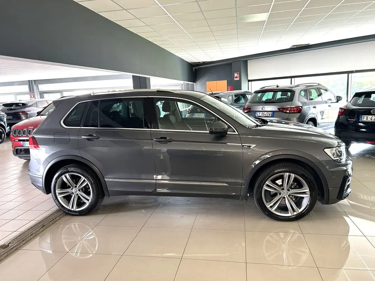 Volkswagen Tiguan usata a Ferrara (4)
