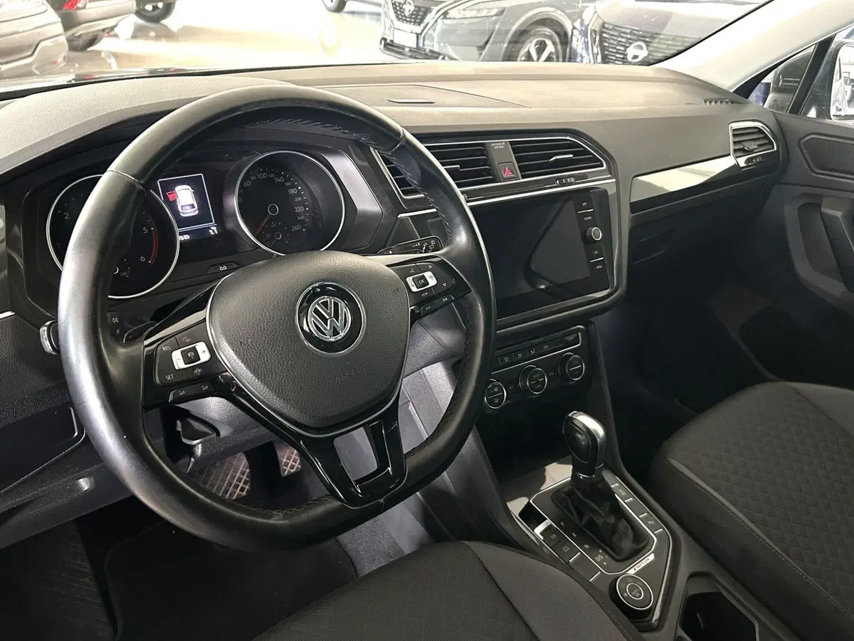 Volkswagen Tiguan usata a Ferrara (9)