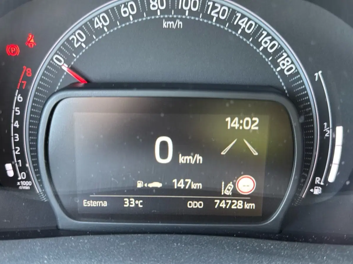 Toyota Aygo X usata a Ferrara (16)