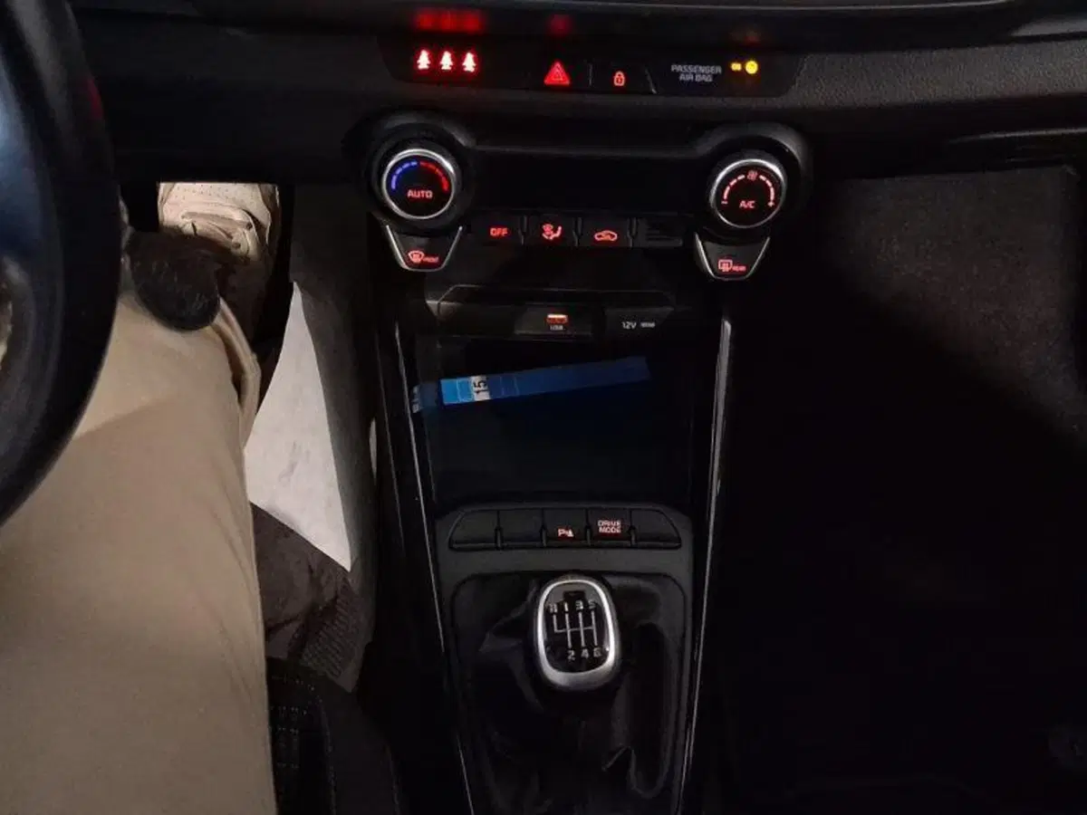 Kia Stonic usata a Genova (16)