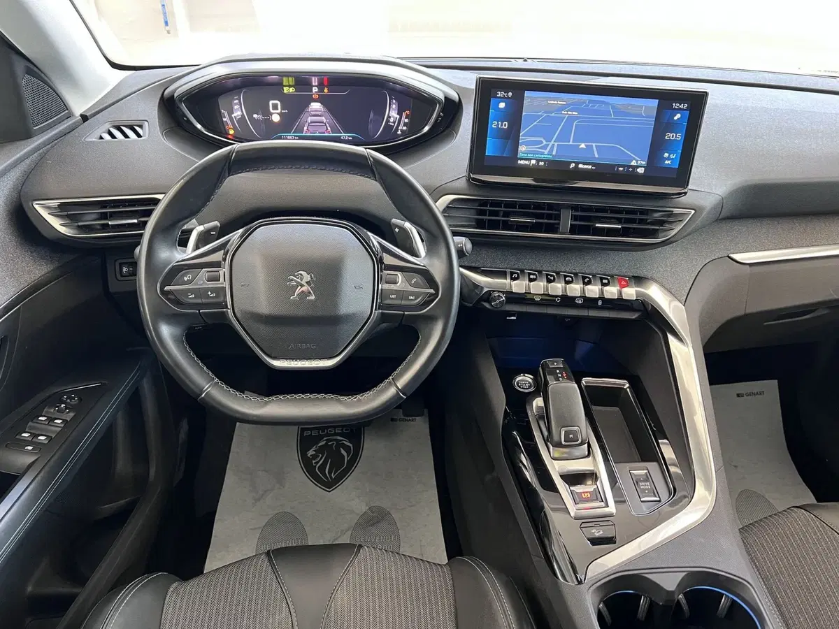 Peugeot 3008 usata a Bari (20)