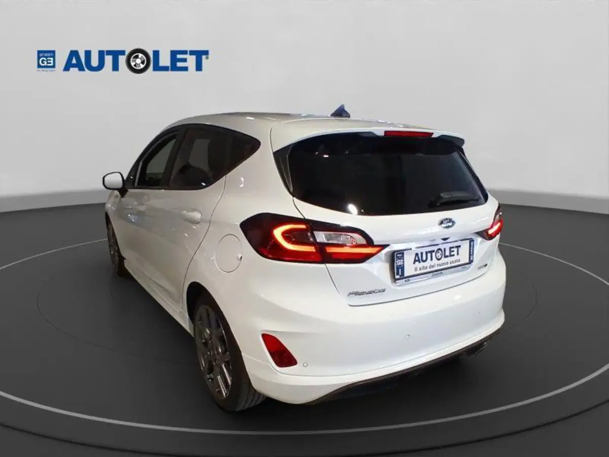Ford Fiesta usata a Genova (8)