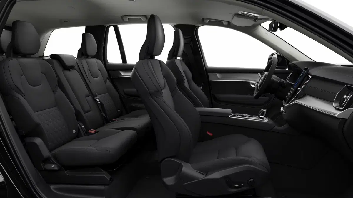 Volvo XC90 nuova a Como (9)